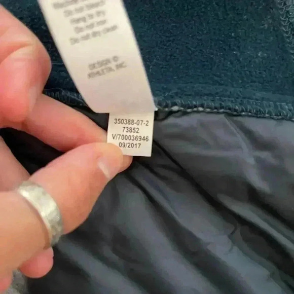 Athleta Rock Springs Quilted Vest Green Women’s Size Medium Petite Athleisure - Picture 7 of 9